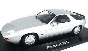 Model Car Group: Model Car Group 18200 Porsche 928S 1980 Silver