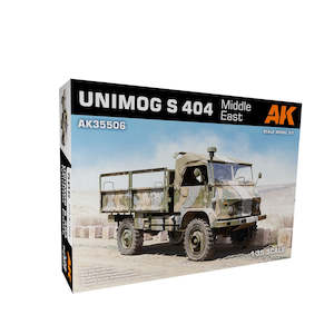 Ak Interactive Military Kitsets: AK-Interactive AK35506 Unimog S 404 Middle East - 1/35