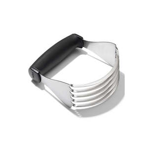 OXO Good Grips Dough Blender with Blades