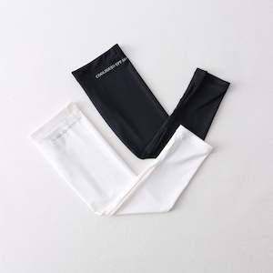 Arm Sleeves: Twin Pack Unisex UV Protective Cooling Arm Sleeves with Thumb Holes UPF 50+ Two Pairs White/Black L