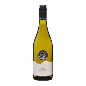 Products: “Guido in Velvet Pants” SV Kumeu Montepulciano 2019 – 6 pack