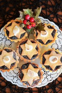 Xmas Award Winning Fruit Mince With Marzipan & Pistacho