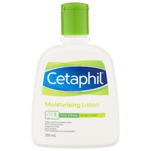 Bath Body: Cetaphil Moisturising Lotion 250 ml