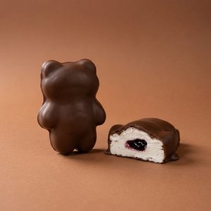 Vanilla Marshmellow & Blueberry Jelly Teddy Bear - Coromandel Chocolate