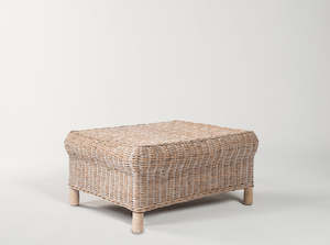 Gable Ottoman – Whitewash