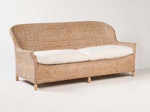 Gable Sofa – Whitewash