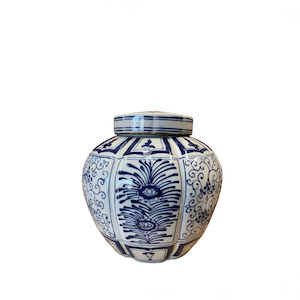 Ceramics: Ginger Jar / Ribbed Blue + White