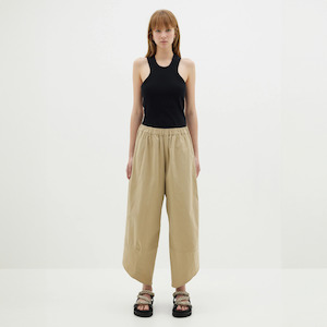 Casualwear: Bassike / Canvas Split Hem Pant / Tan