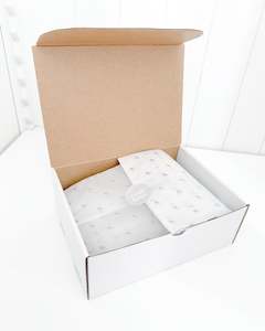 Baby Gifts: Small Gift Box (White)