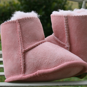 Products: Baby Slippers - Pink