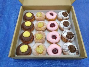 Products: DONUT MIXED BOX - The Bake House