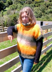 Roll Collar Vest | Design P355