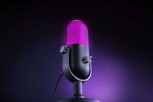 Razer Seiren V3 Chroma - RGB USB Microphone with Tap-to-Mute