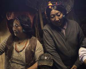 Tibetan Sisters, East Tibet