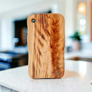 Chef: Medium Wooden Cutting Board | Curved