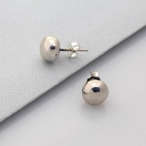 Louise Douglas Jewellery: Louise Douglas | Pebble Studs