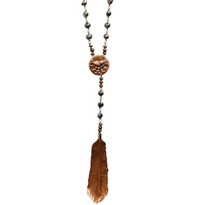 Tieke Song Necklace (Saddleback)