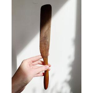 6th Anniversary Iron And Wood: Kitchen Artefacts | Slim Spatula