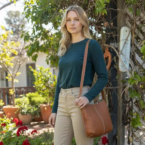 Cosgrove Co: Taylor Cross Body Bag | Tobacco