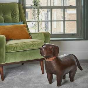 Classic Gifts: Leather Animal | Medium Labrador