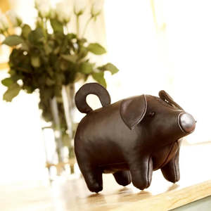 Classic Gifts: Leather Animal | Mini Pig