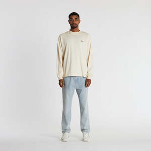 Box Fit Collection: MEN'S BOX FIT LONG SLEEVE T-SHIRT