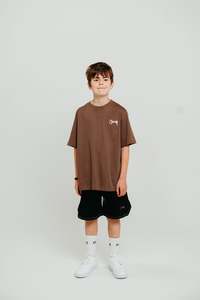 Kids: CRATE KIDS  SCRIPTED BOX FIT T-SHIRT