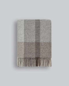 Baya Living: Brunswick Throw - Fawn 130 x 180cm