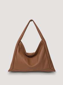 Haze Shoulder Bag - Tan Luxe
