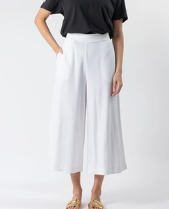 Clothing: Emmi Pants - White