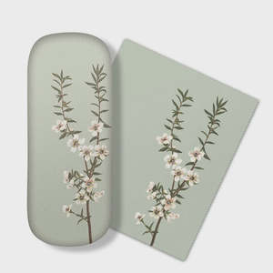 Eyewear: Vintage Botanical Manuka Glasses Case