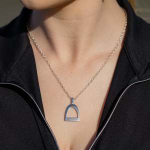 Medium Stirrup Pendant