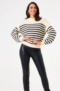 GARCIA LEATHER LOOK LEGGINGS - BLACK - V40313-60