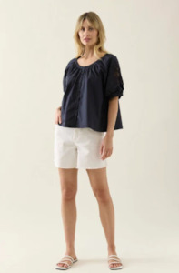 Isle Of Mine: ISLE OF MINE NILSA BUTTON TOP - NAVY - 4549008