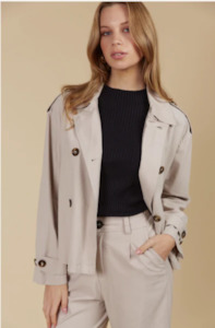 ISLE OF MINE FREYA CROP TRENCH - CANVAS - 4537001
