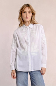 Molly Bracken: MOLLY BRACKEN LADIES WOVEN SHIRT - WHITE - Z630DE-WHI