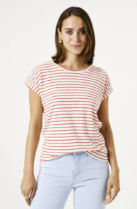 GARCIA SHORT SLEEVE TEE - RUBY RED