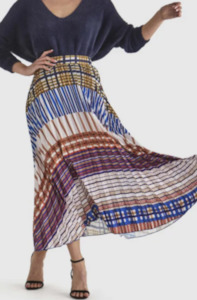 Skirts: FATE + BECKER RAYS SKIRT 17386SW