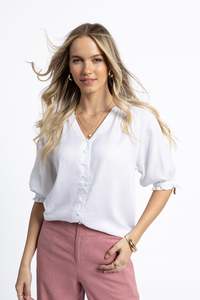 Humidity Lifestyle: HUMIDITY LIFESTYLE REECE BLOUSE - WHITE