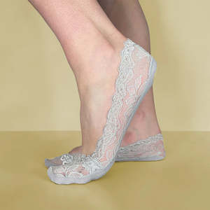 Minx: MINX LACE SOCKETTES