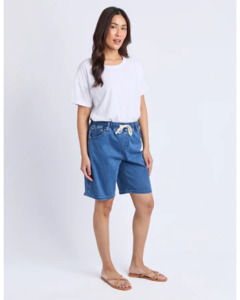 Foxwood: FOXWOOD GABBY BERMUDA SHORT - DARK INDIGO