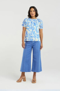 ET ALIA KYLA TOP - FLOWERBOMB BLUE - EA9016-2