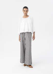 Blacklist: BLACKLIST MEADOW TOP - WHITE