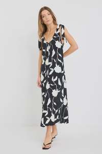STORIES TO BE TOLD SPONTANEOUS MIDI DRESS - BLACK & WHITE FLORAL