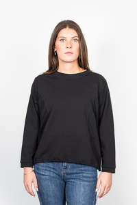ANTLER STUDIO SWEATER - BLACK