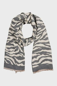 Eb Ive: EB & IVE ARIA SCARF - DUNE