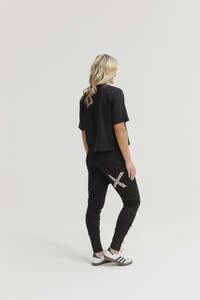 HOME-LEE WINTER APARTMENT PANTS - BLACK/GRAPHITE DAISY X