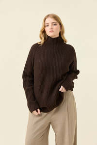 ISLE OF MINE - MIRU JUMPER - CHOCOLATE
