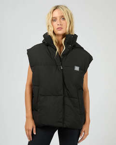 ALL ABOUT EVE ELEVATE PUFFER VEST - BLACK