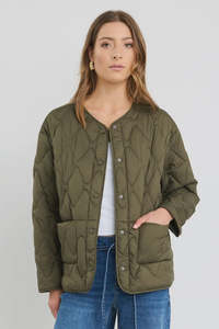 STORIES TO BE TOLD FRANKLY PUFFER JACKET - KHAKI